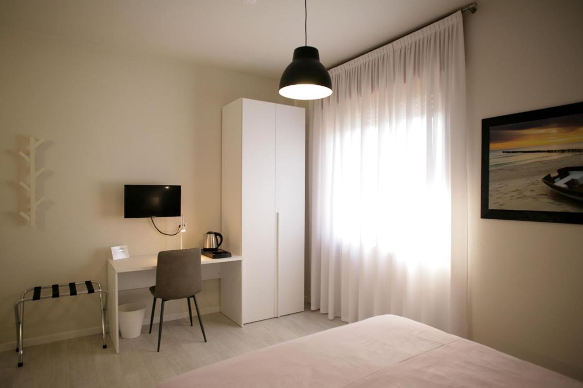 Melograno Rooms B&B Brogliano Exterior foto
